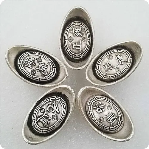 CNR00 - China's silver imports