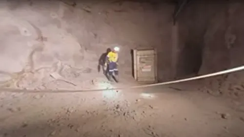 Tunnel Collapse - 7 Critical Signs And How To Prevent CNR06 - Tunnel collapse - Rockfall